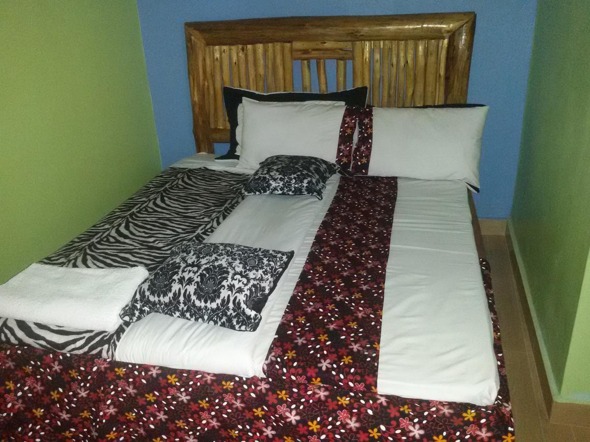 Unik Hotel Kireka Szoba fotó