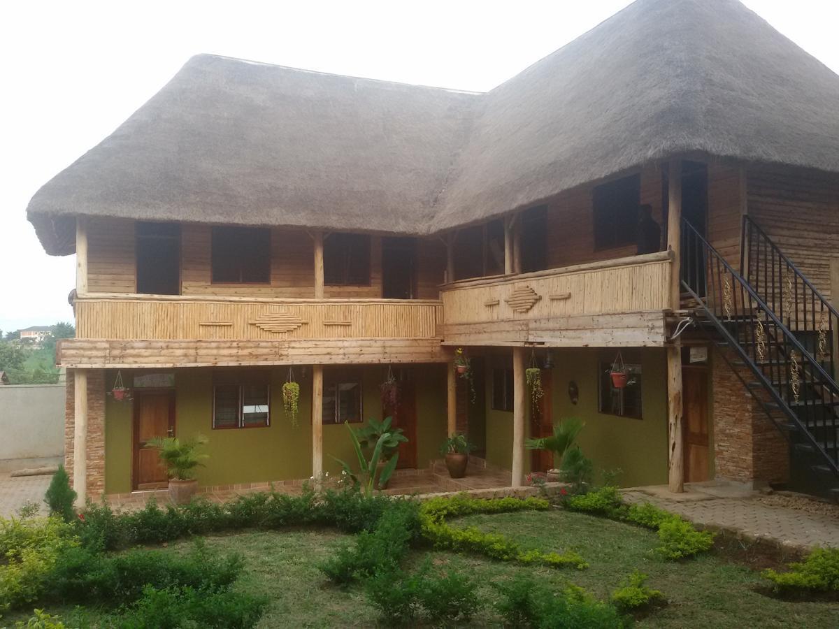 Unik Hotel Kireka Kültér fotó